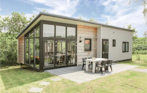 2 Bedroom Awesome Home In Sint-Annaland